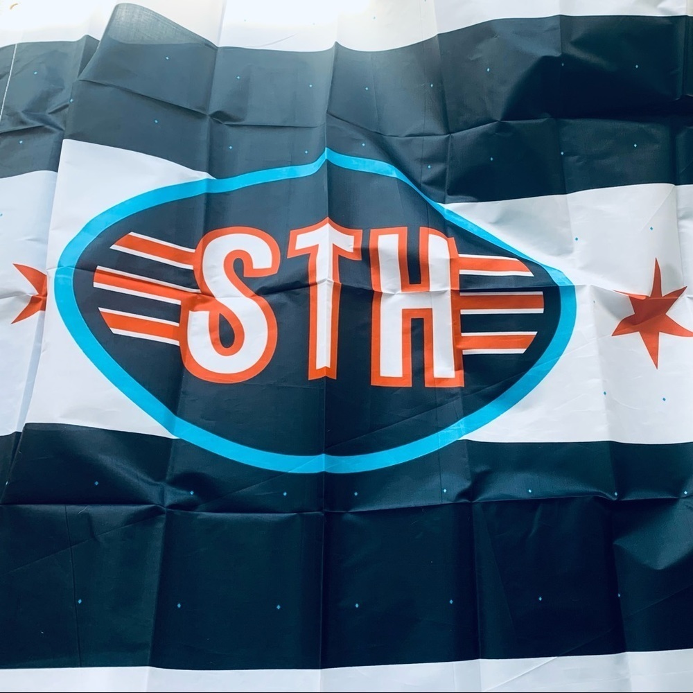 NWT CHICAGO BEARS 2021 STH Flag Banner Season Ticket Holder flag